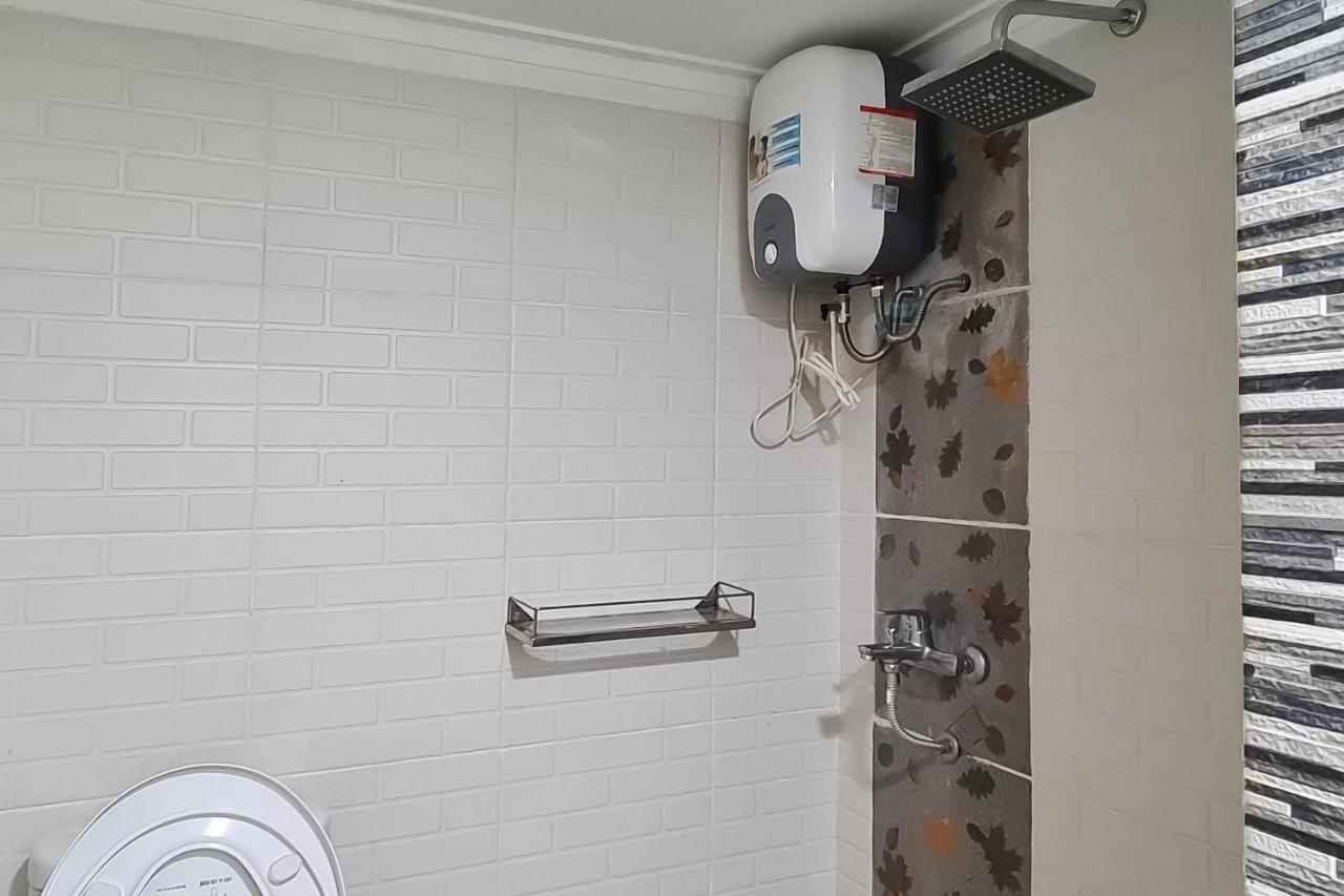 Gaia Asri Hotel Pamanukan Hilir Экстерьер фото